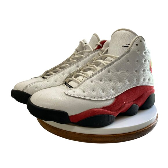 Size 12 - Jordan 13 Retro Chicago 2017 Sports Basketball Outdoor Activewear Game - Picture 2 of 14